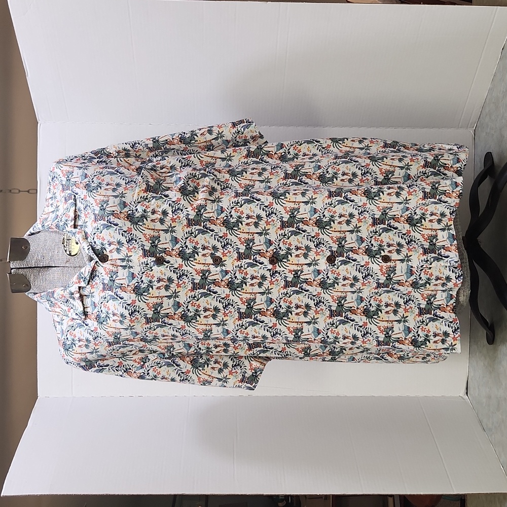 Hawaiian print shirt XL